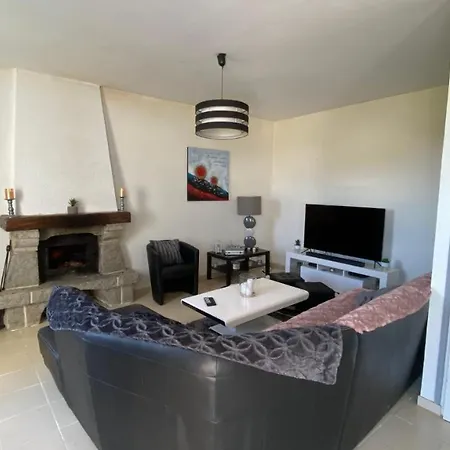 Charmante Maison Bretonne A 2 Minutes Des Plages Holiday home Plouescat