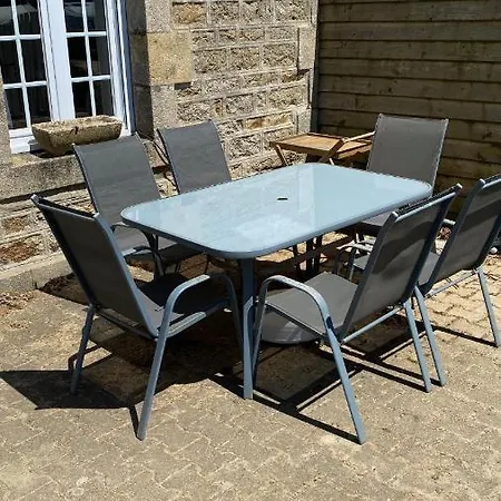 Holiday home Charmante Maison Bretonne A 2 Minutes Des Plages